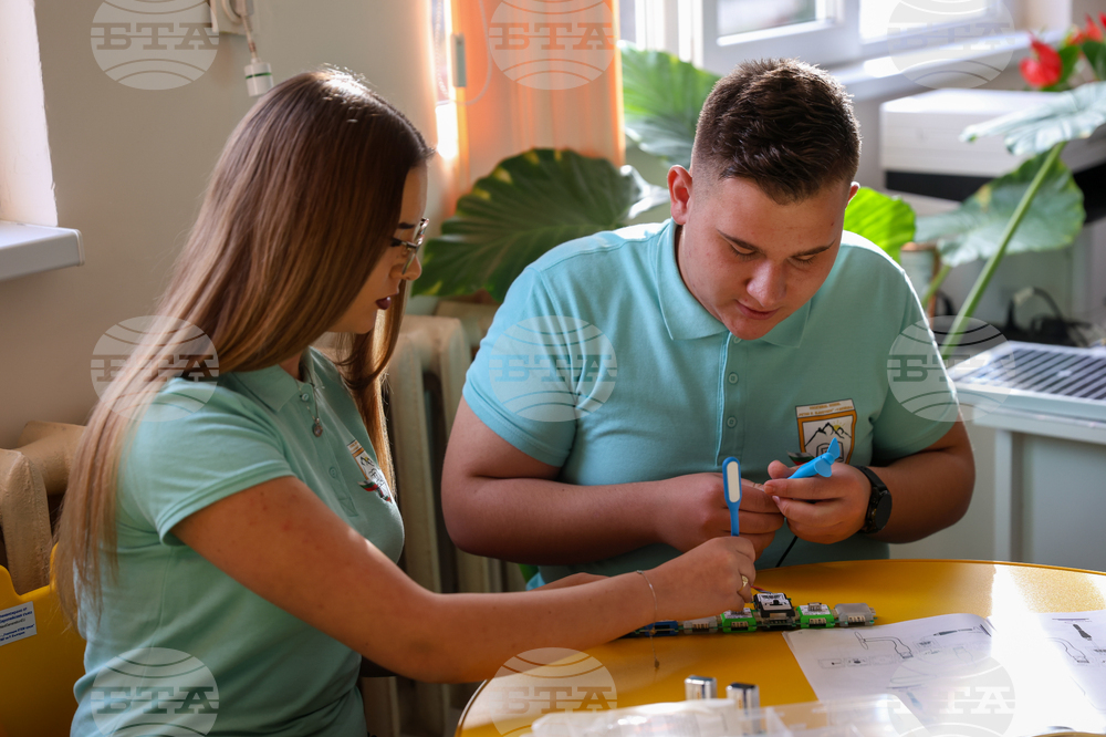 Якоруда - Красимир Вълчев - СТЕМ кабинети - откриване