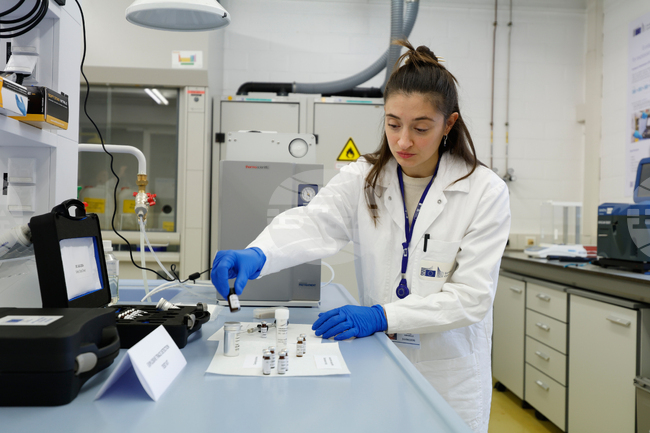 Администрацията на президента на САЩ Доналд Тръмп не може да намалява финансирането за научни изследвания, постанови съд