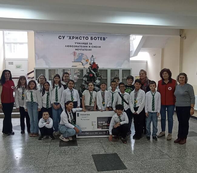 С проекта си „Спри цигарите и алкохола сега! За по-добро здраве утре!“ ученици от Разград спечелиха приз в конкурса „Посланици на здравето“