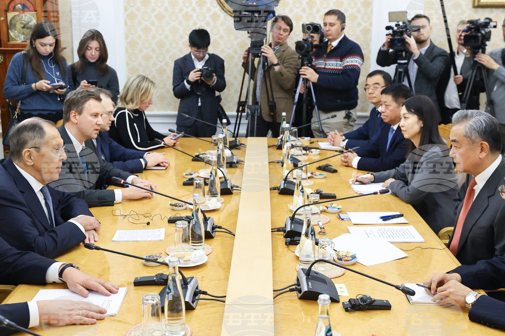 Китай съобщи за „широк консенсус“ с Русия по темите за Украйна и Япония