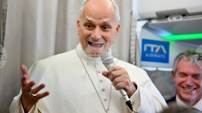 Папа Лъв Четиринадесети призова САЩ да не се опитват да свалят президента на Венецуела Николас Мадуро с военна сила 