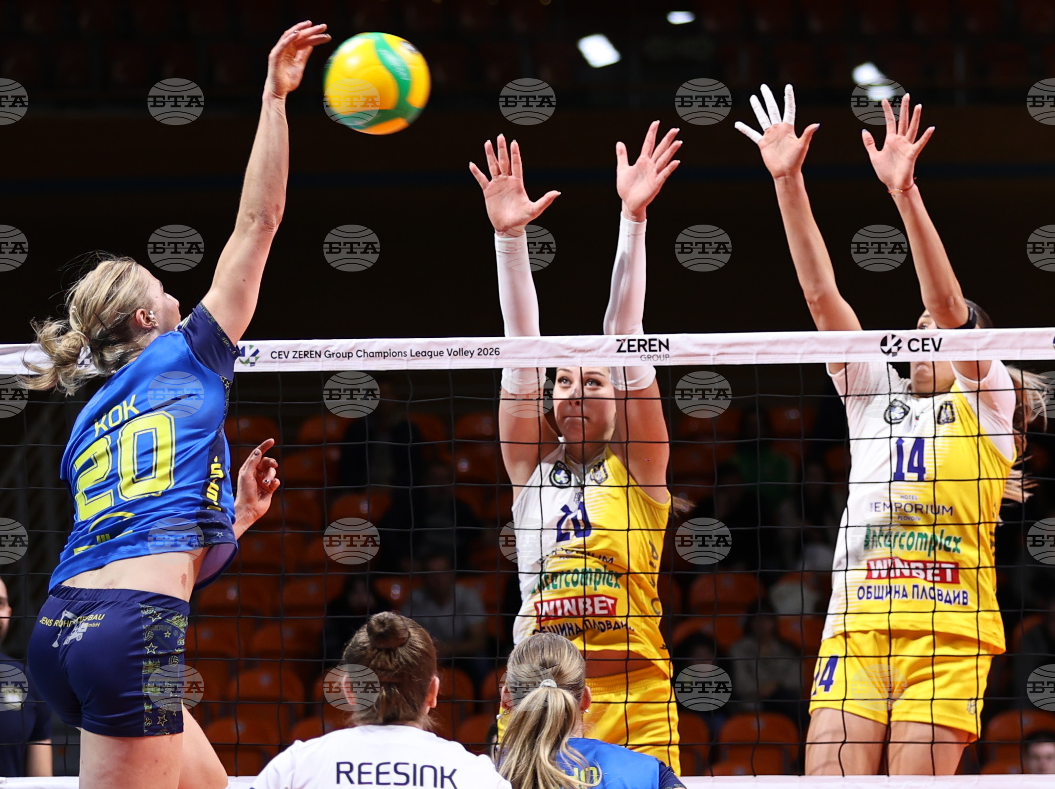 Марица (Пловдив) отстъпи на германския Палмберг (Шверин), но взе първата си точка в групите на Шампионската лига по волейбол за жени