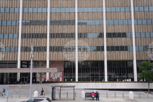 LA Federal Building Arrest