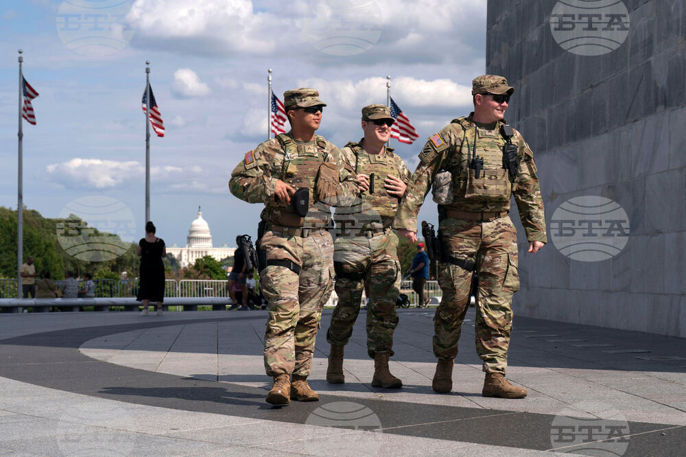 Разполагането на военни в американските градове от Тръмп е струвало над 340 милиона долара, заяви сенатор