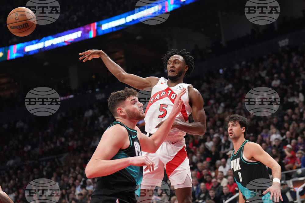 Trail Blazers Raptors Basketball