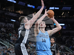 Grizzlies Spurs Basketball