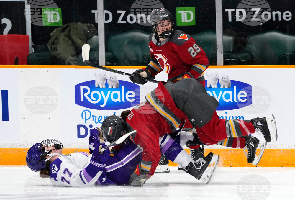 PWHL Frost Charge Hockey