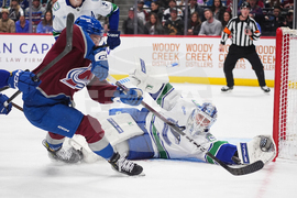 Canucks Avalanche Hockey