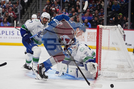 Canucks Avalanche Hockey
