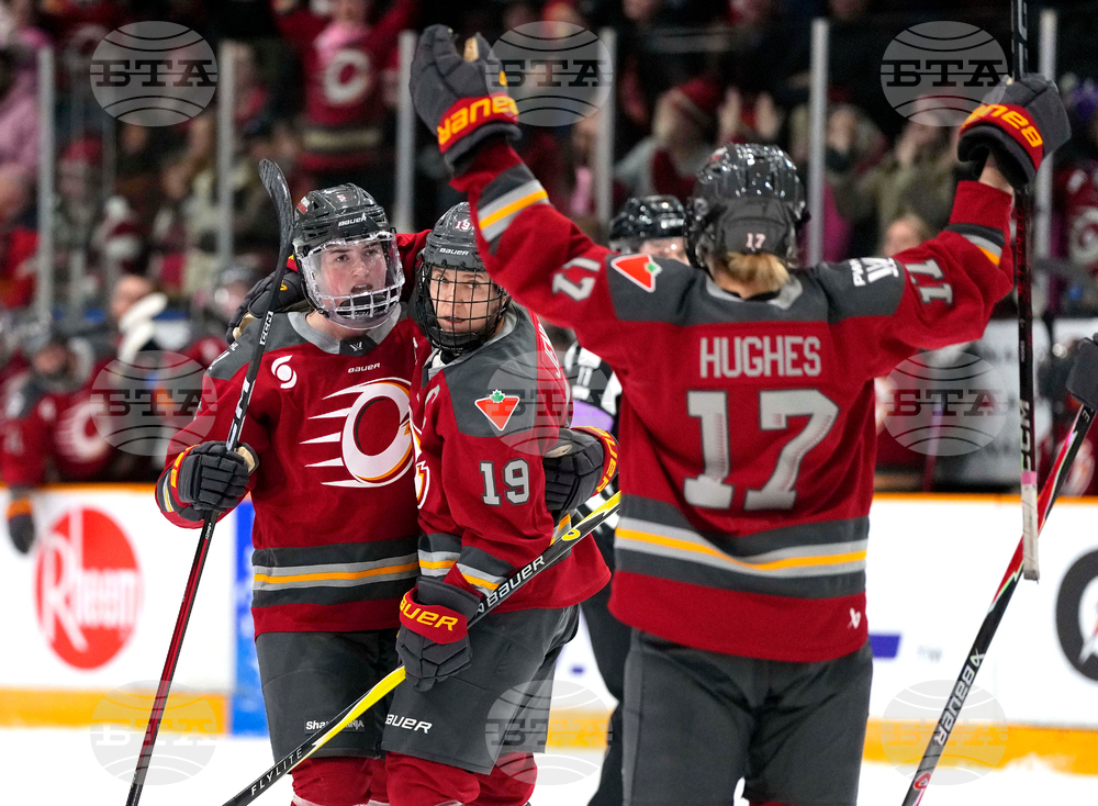 PWHL Frost Charge Hockey