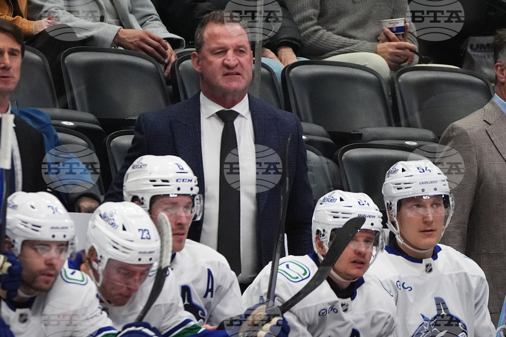 Canucks Avalanche Hockey