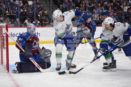Canucks Avalanche Hockey