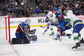 Canucks Avalanche Hockey