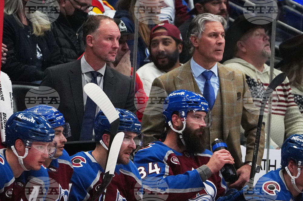 Canucks Avalanche Hockey