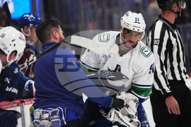 Canucks Avalanche Hockey