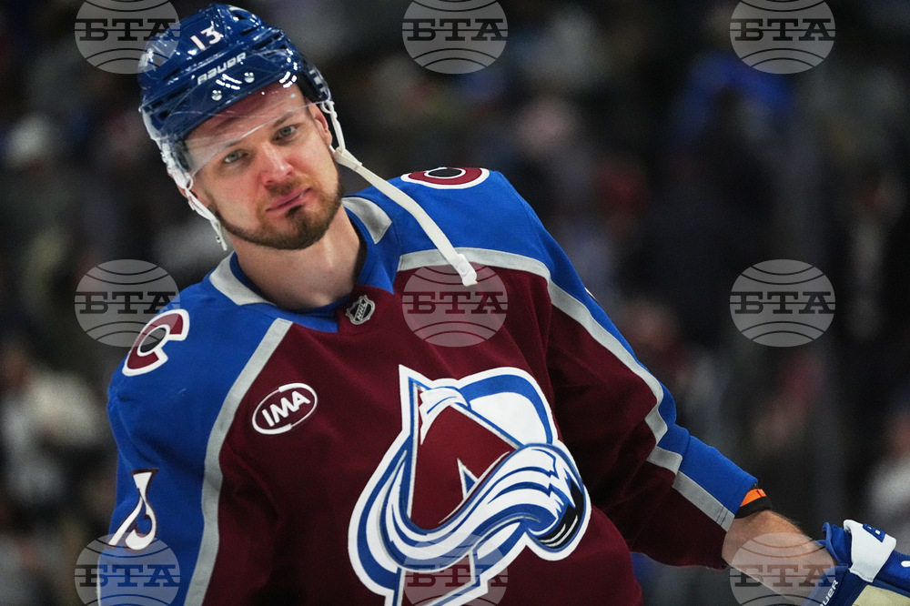 Canucks Avalanche Hockey