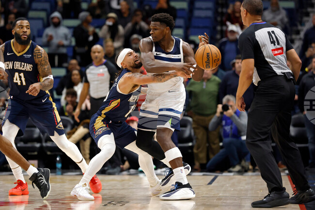 Минесота постигна успех срещу Ню Орлиънс след продължение в НБА