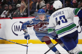 Canucks Avalanche Hockey