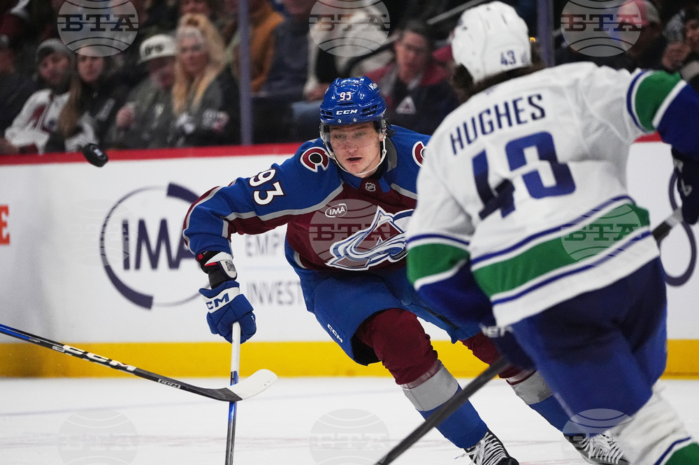 Canucks Avalanche Hockey