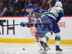 Canucks Avalanche Hockey