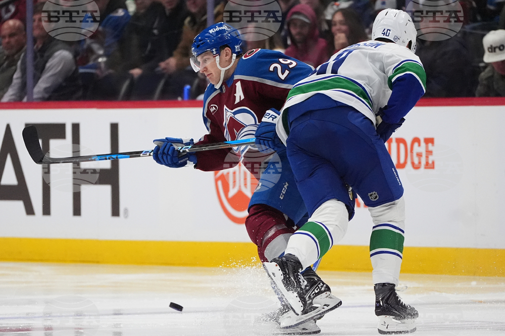 Canucks Avalanche Hockey