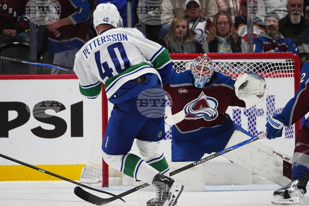 Canucks Avalanche Hockey