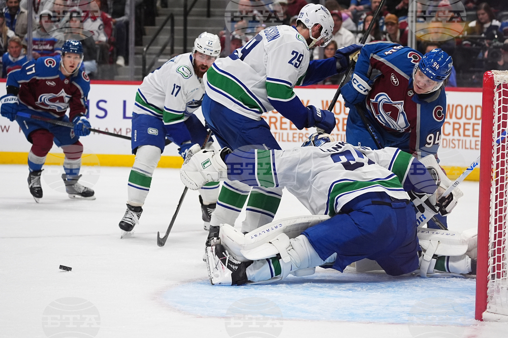 Canucks Avalanche Hockey