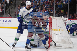 Canucks Avalanche Hockey