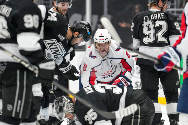 Александър Овечкин вкара два гола при победа на Вашингтон Кепиталс срещу Сан Хосе Шаркс в НХЛ