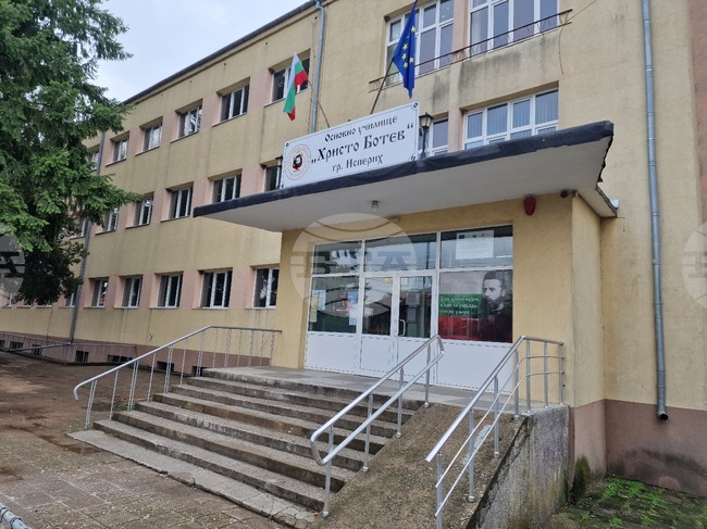 Правителството определи 278 защитени детски градини и училища за учебната 2025/2026 година