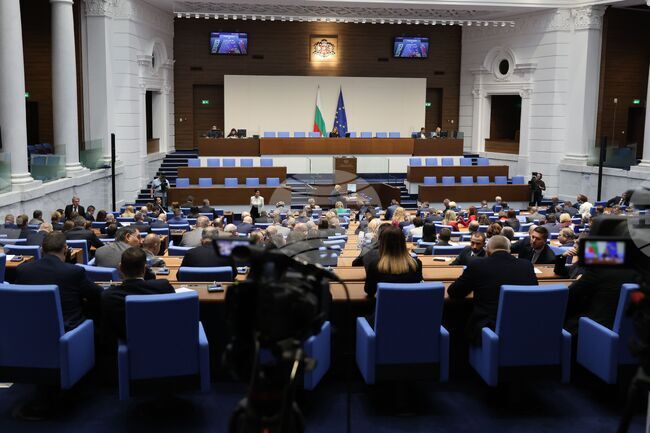 Parliament to Hold Hearing of Interior Minister about Police Actions during Monday Protest