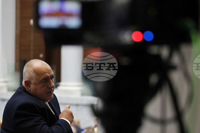 GERB Leader Borissov Insists Government Must Not Resign amid Euro Changeover and Budget Unrest