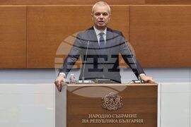 Народно събрание - заседание - Костадин Костадинов