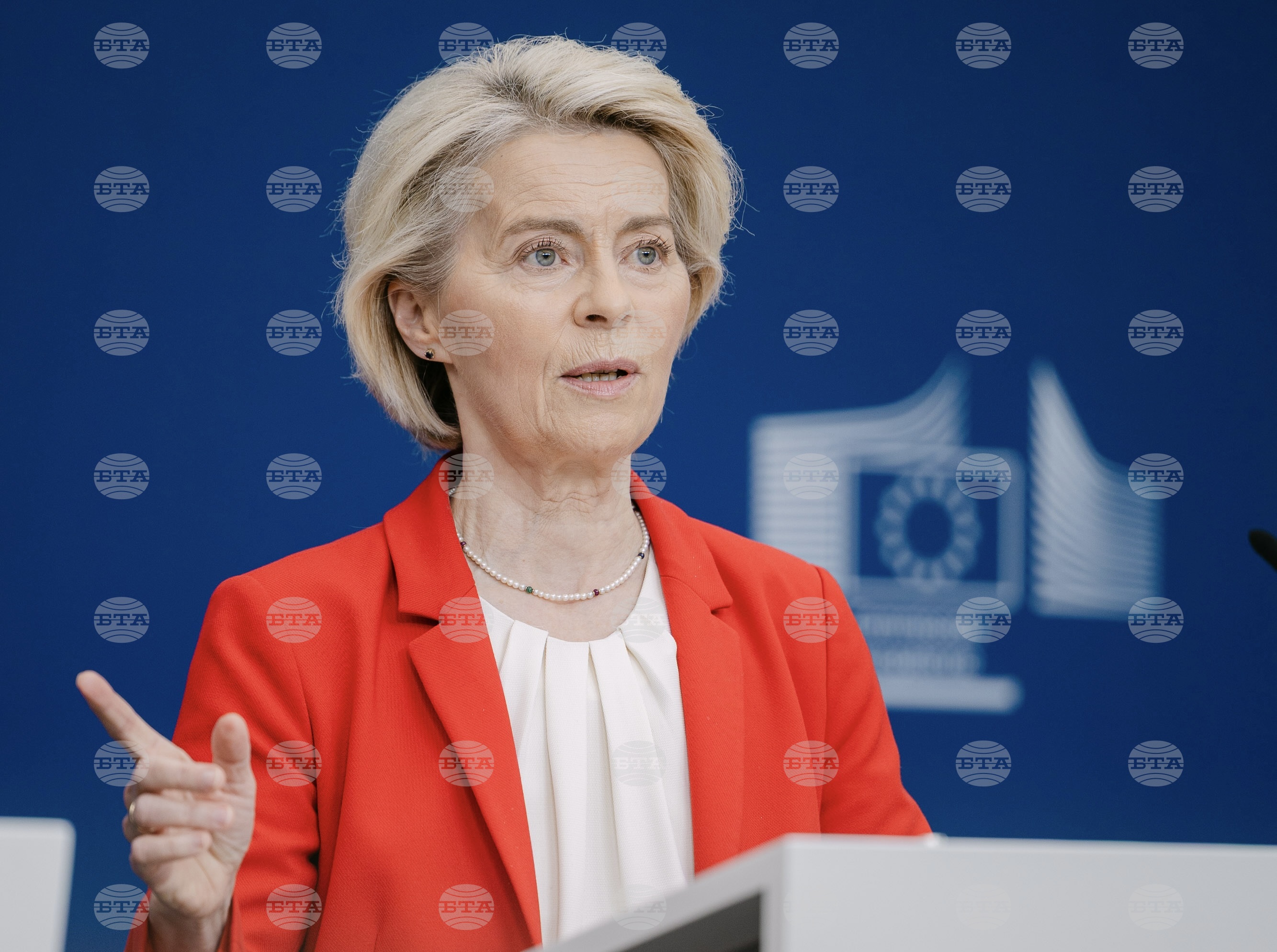 Настъпва зората на нова ера на пълна енергийна независимост от Русия, заяви Фон дер Лайен