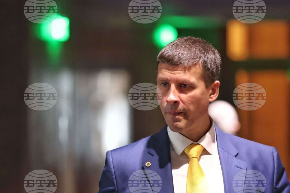 Velichie Leader Says People “Do Not Want Things to Continue This Way”