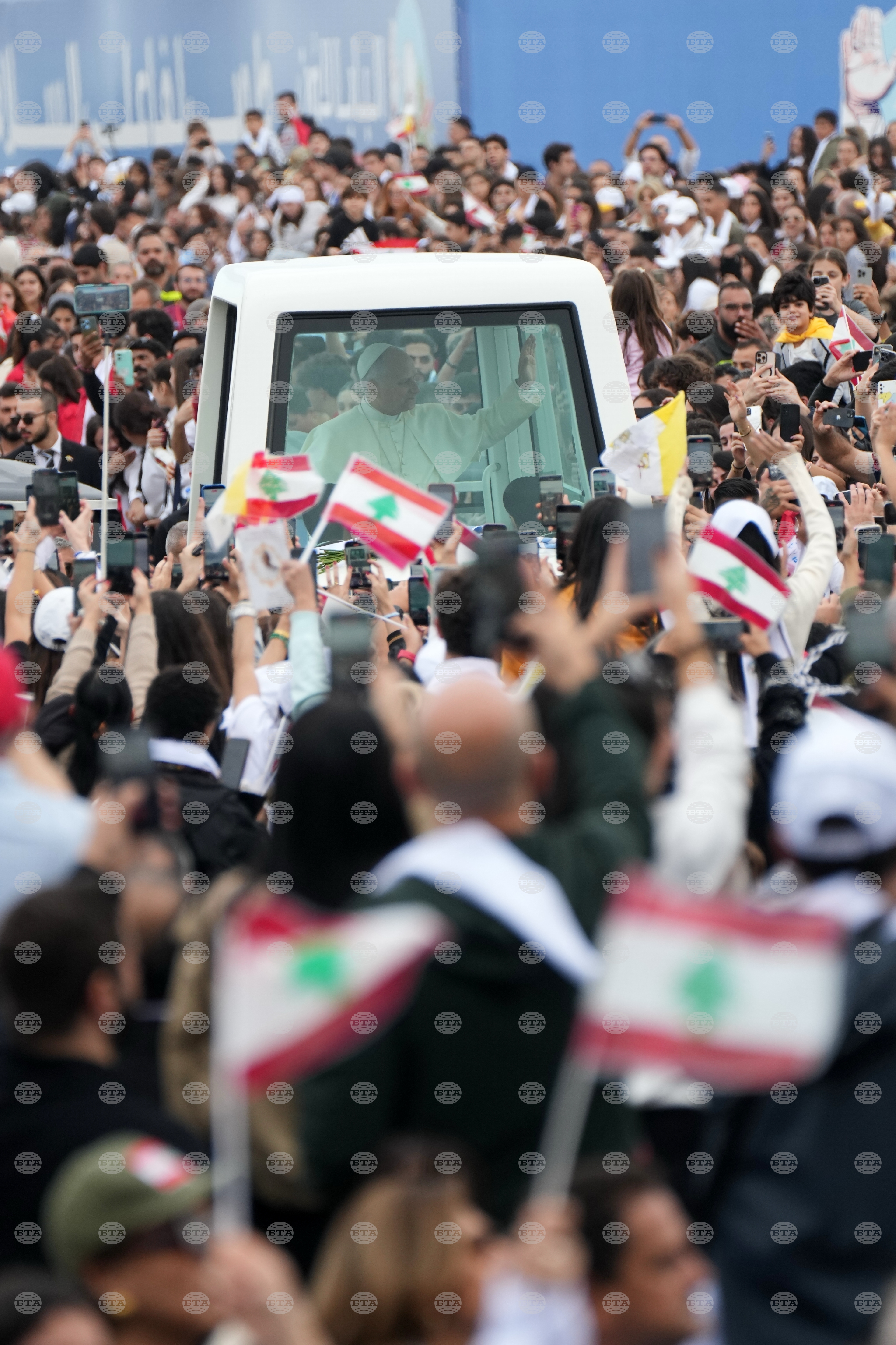 Top Vertical Photos Photo Gallery