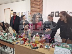 Шумен - Благотворителна изложба - Международен ден на хората с увреждания