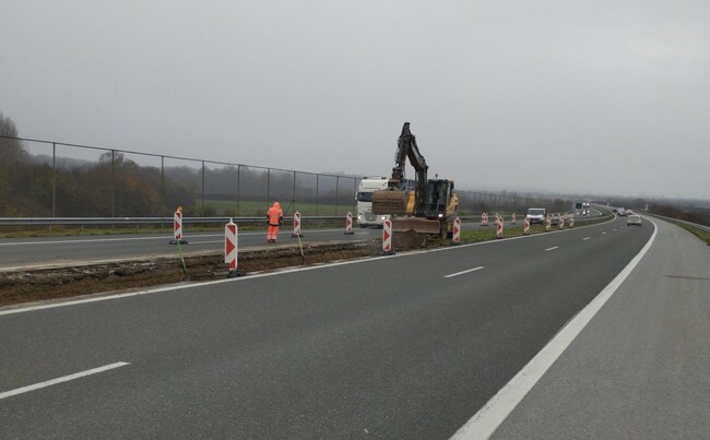 АПИ: В две отсечки при 284-и и 285-км на АМ „Тракия“ ще се ограничава движението по изпреварващата лента в платното за Бургас