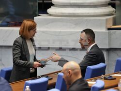 Народно събрание - заседание - Петър Петров