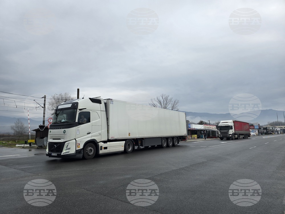 International Hauliers Report Heavy Losses Due to Blockades on Greek Border