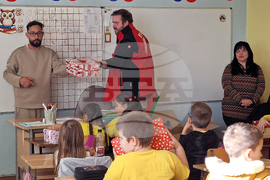 Шумен - „Конвой за коледни подаръци“ - инициатива