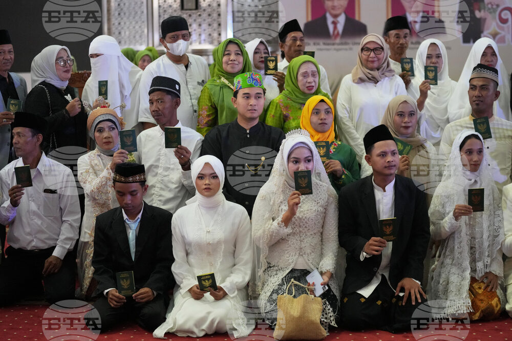 Indonesia Mass Wedding Photo Gallery