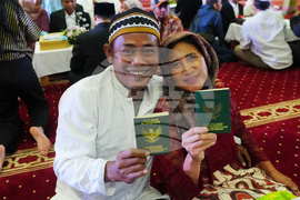 Indonesia Mass Wedding Photo Gallery