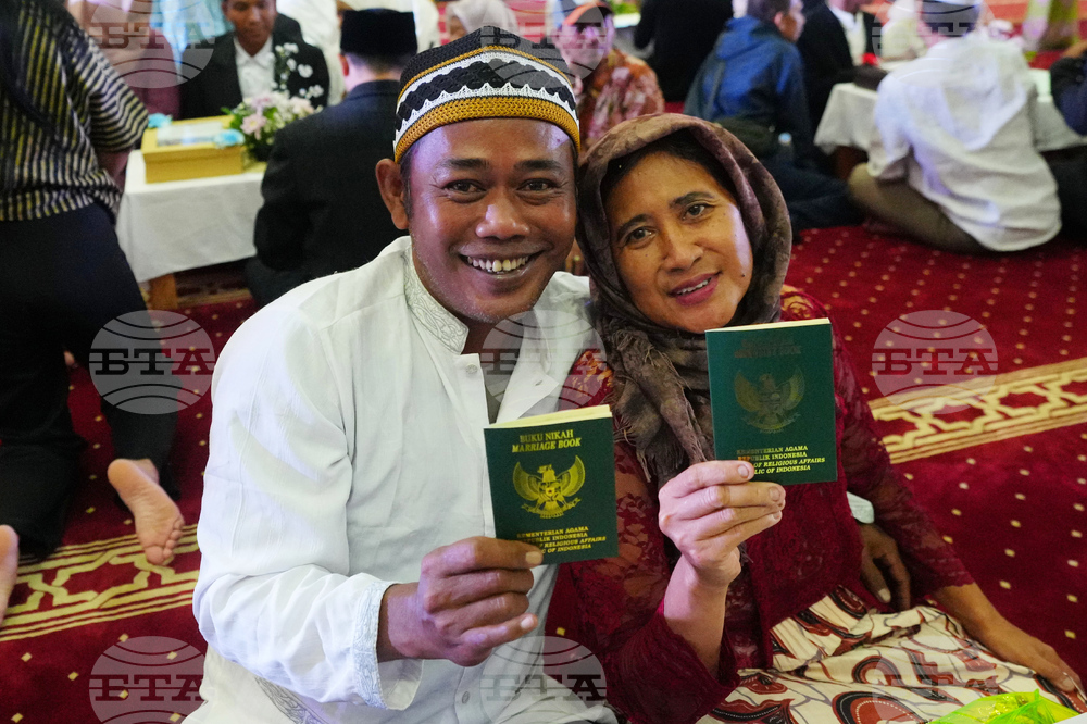 Indonesia Mass Wedding Photo Gallery