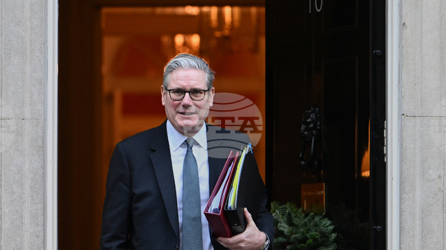 Британското правителство представи стратегия за изваждане на 550 000 деца от бедност до 2030 г.