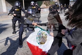 YE US Immigration 2025 Photo Gallery