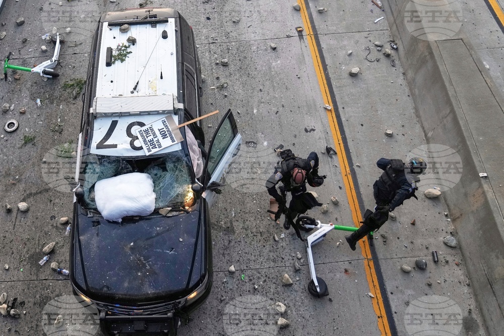 YE US Immigration 2025 Photo Gallery