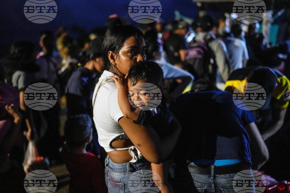 YE US Immigration 2025 Photo Gallery