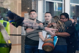 YE US Immigration 2025 Photo Gallery