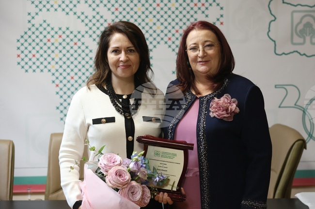 Изпълнителна агенция за българите в чужбина - награда - връчване